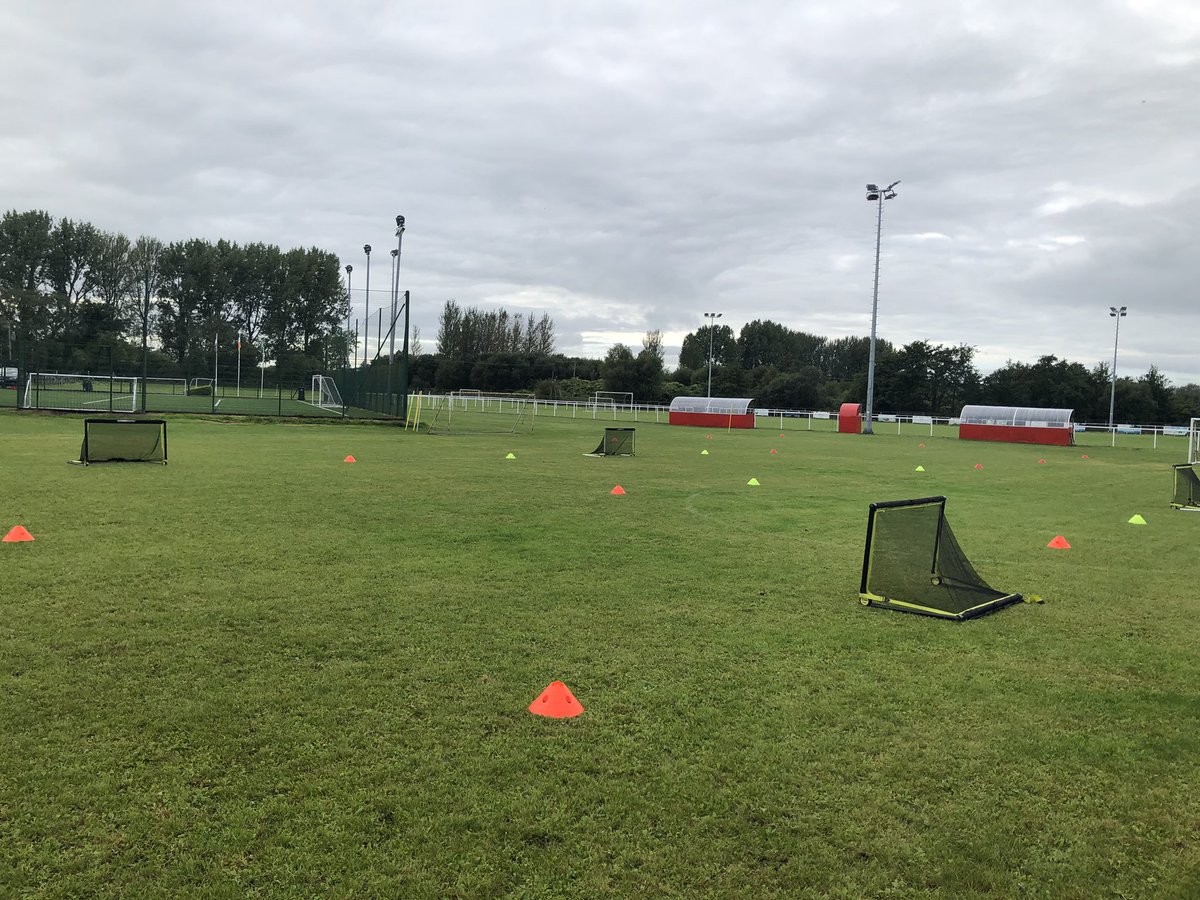 Lee Mooney tweet media