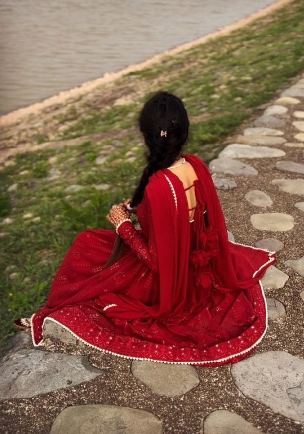 taruna_bishnoi's tweet photo. छोटी सी जिंदगी हैं हर बात में खुश रहो…..…
आने वाला कल किसने देखा है…….🥰🥰❣️
अपने आज में खुश रहो…….!!
🙏🏻राम राम सा 🙏🏻
#happy_night https://t.co/TSYvpSUAMI