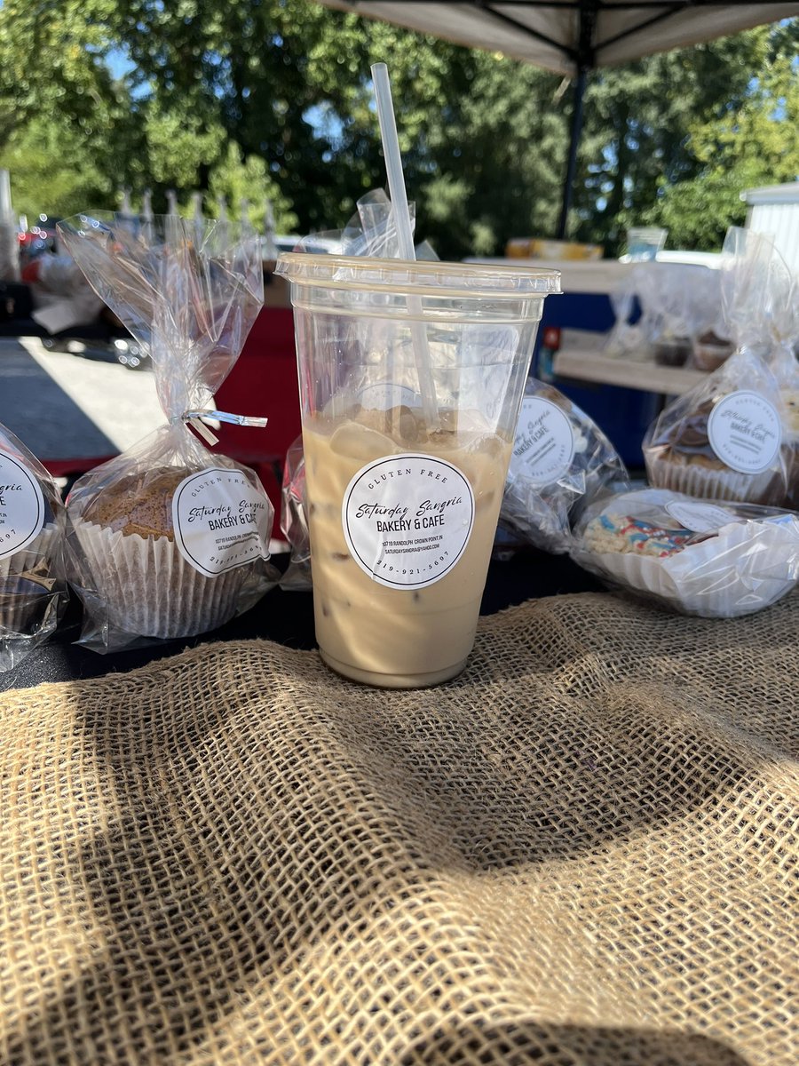 AntonioPollo23's tweet photo. Malden Labor Day Parade starts at. Noon today.  We have a variety of #GFAF baked goods as well as coffee, iced coffee, iced tea and lemonade. https://t.co/qirKLXjOgB