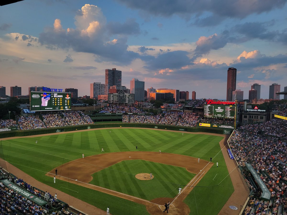 Titangoober tweet media