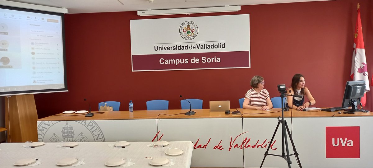 LorenaLpzMdz's tweet photo. Dos grandes anfitrionas y agentes patrimoniales de #EPACVIII en @congresoepac nos gan preparado un fantástico taller sobre sabores y saberes patrimoniales. https://t.co/td7q4wF04R