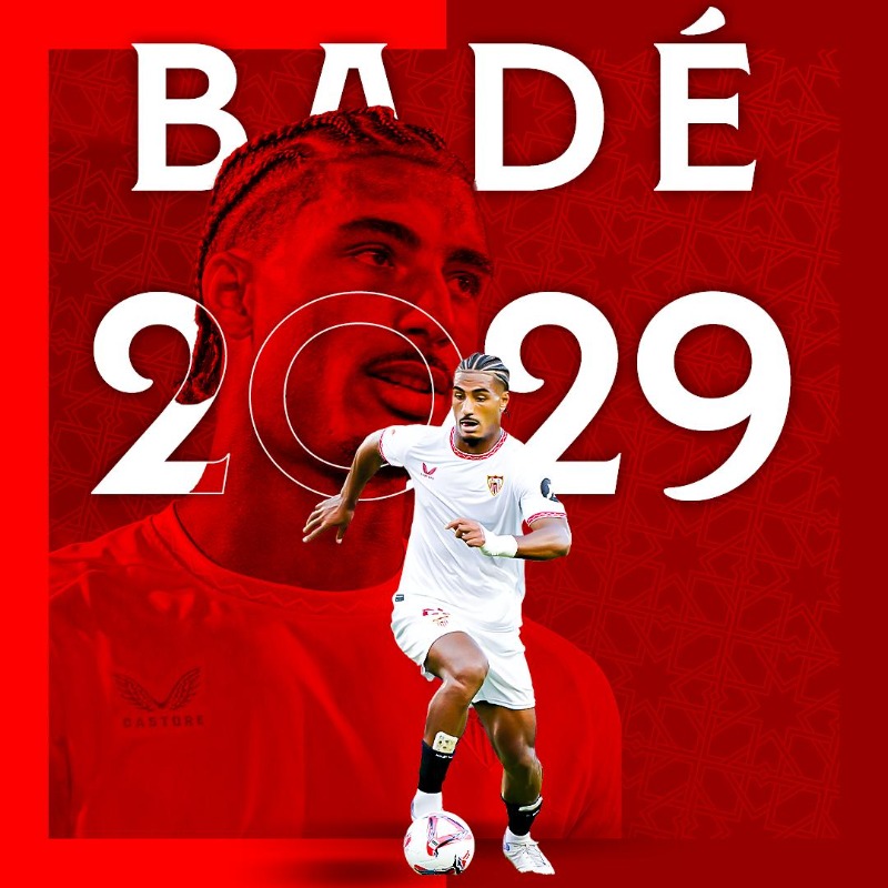 SevillaFC's tweet photo. 🤝 Loïc Badé, sevillista hasta 2029. 🤍❤️

#WeareSevilla