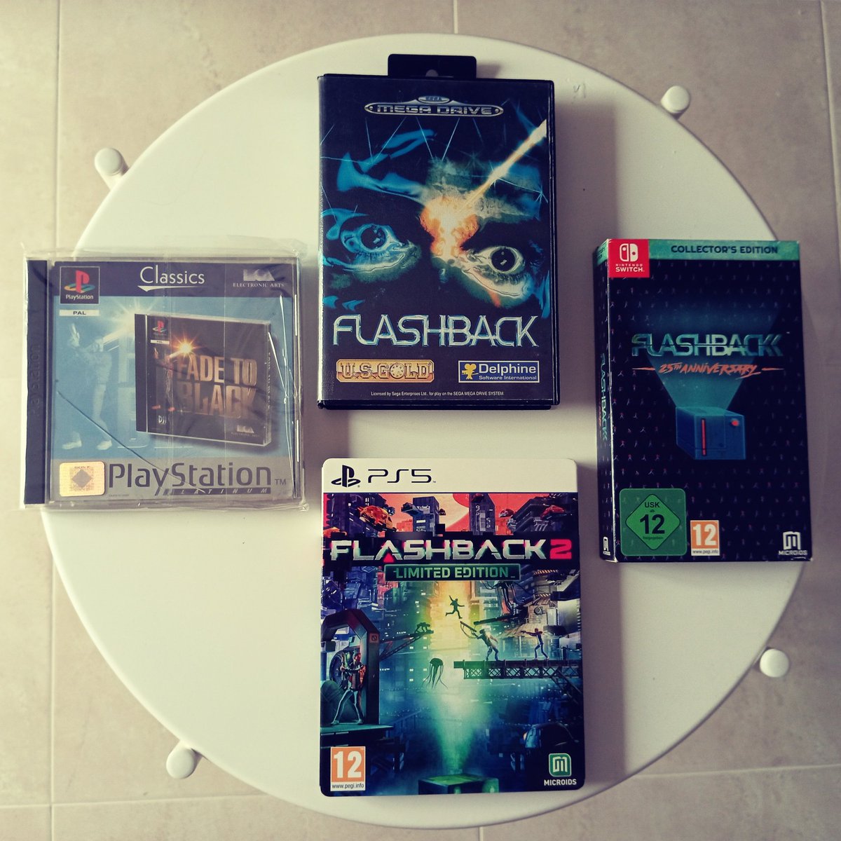 Er_Deivi's tweet photo. La Belleza #flashback #fadetoblack adetoblack #Retrogaming #Retrogames #Flashback2 https://t.co/D47f2uVJnK