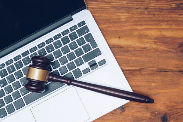 SellerX forced to auction dlvr.it/TCjpdy