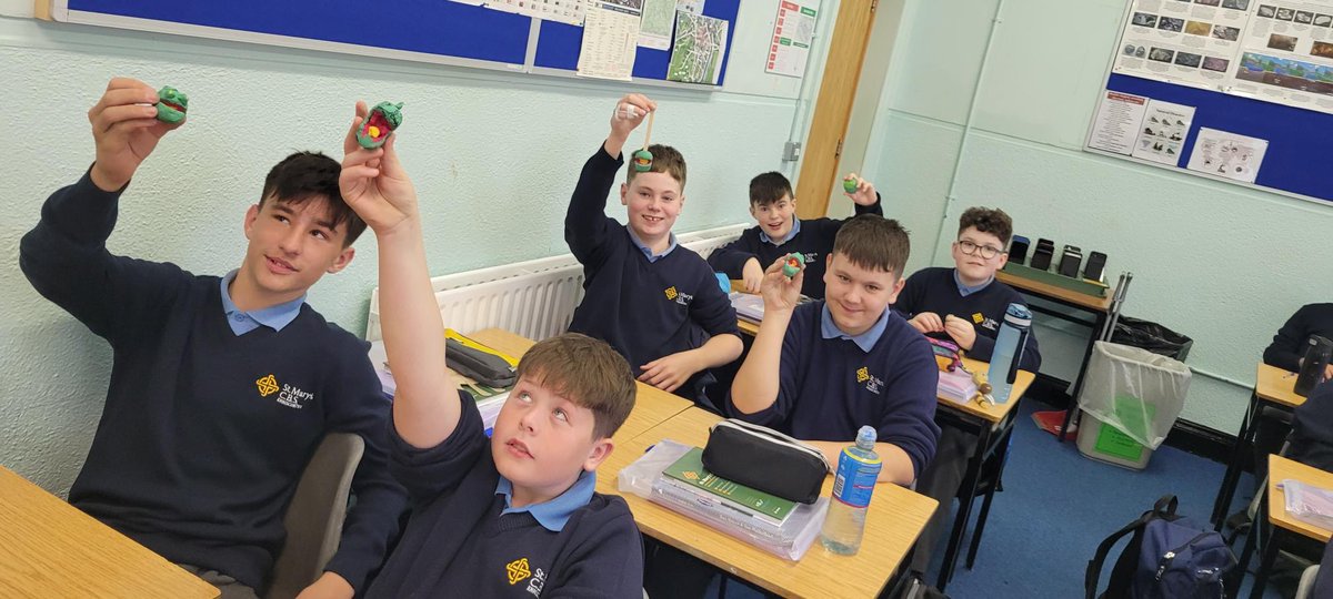 CBS_Enniscorthy's tweet image. First Year St Aidan enjoyed their active learning class making models of the Earth’s structure and its layers in Ms. Barry’s Geography class today! Well done to all involved! #weprepare #weachieve #makelearningfun