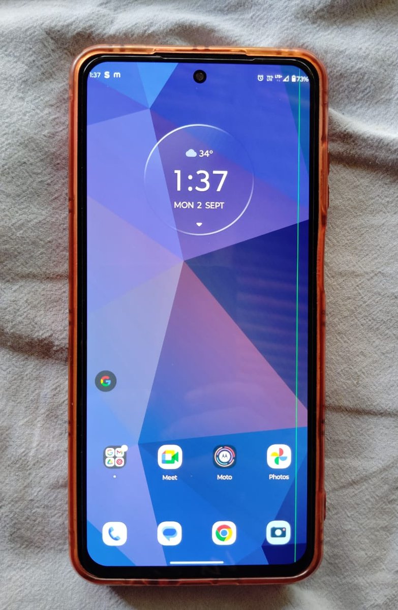 aditya_kr_0810's tweet photo. @motorolaindia recently I got green line issue with my moto g52 mobile,it is 2nd time I am facing the same issue with the same device.This phone is 22months old & tere is no any physical damage in device,plz help me to get out of this.
#motog52
#trakintec
#gyantherapy
#techbar https://t.co/ZLXO27SPAq