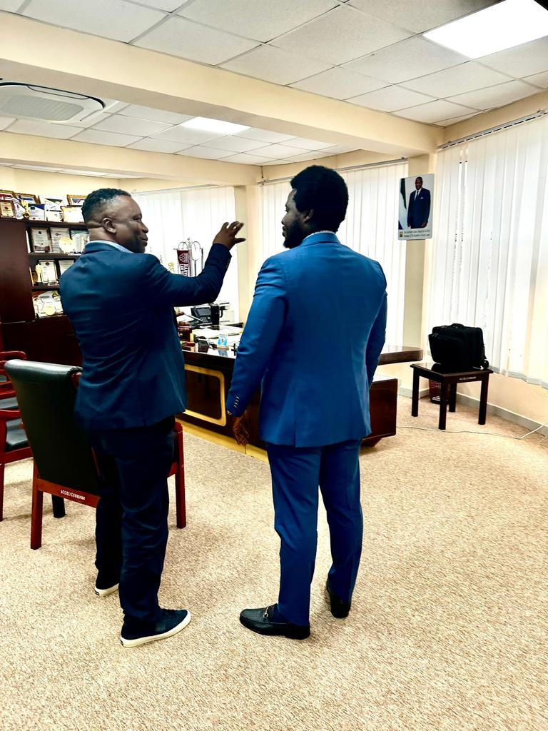 Minister of Youth Affairs - Sierra Leone (@ormanbangs) on Twitter photo When the Minister of Youth visited the former Beast Master for anointing <a href="/FrancisKaifala/">Francis Ben Kaifala🇸🇱</a> the Beast Master greeted him warmly, acknowledging his progress. He humorously remarked, "You're on the right track, you didn't spend 40 days and 40 nights sleeping in the Beast Wood!" When the Minister of Youth visited the former Beast Master for anointing <a href="/FrancisKaifala/">Francis Ben Kaifala🇸🇱</a> the Beast Master greeted him warmly, acknowledging his progress. He humorously remarked, "You're on the right track, you didn't spend 40 days and 40 nights sleeping in the Beast Wood!"