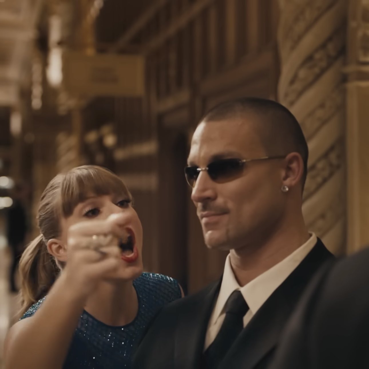 ME!ssy on X: remember when Taylor Swift had a gay porn actor in the music  video for Delicate ? 😭🧍🏻‍♂️ t.coQDzqnWmwxc  X