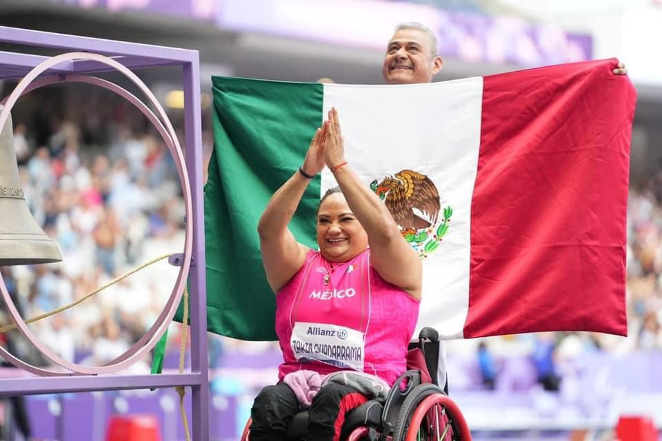 ¡Felicitaciones a mi paisana mexiquense, Gloria Zarza, por obtener la primera medalla de oro para #México en los #JuegosParalímpicos #París2024 en la categoría de Impulso de Bala F54! 🥇 Eres un verdadero orgullo para el #Edomex y para toda la nación. 🇲🇽