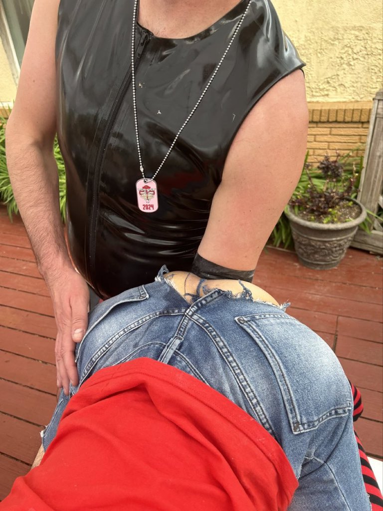 SiliconedCockPig🟦🦋 tweet media