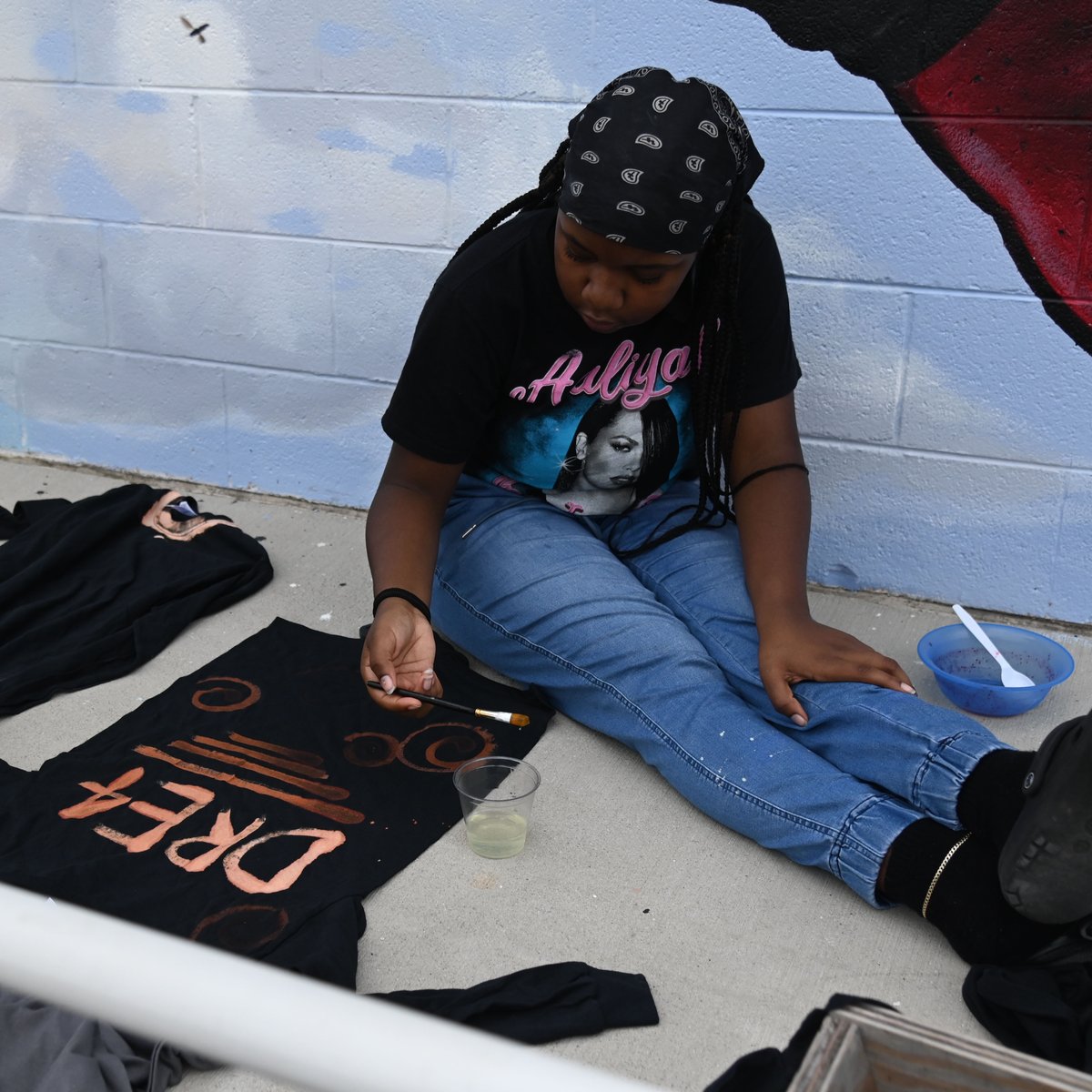 BGCMetroRVA's tweet image. What has our  T-shirt Bleaching design program taught TCC  member DaiJah - &quot;[This program] has taught me how I can use this skill to be an Entrepreneur and make my own T-shirt business.&quot;  #TshirtDesign  #TCCTeens #designprogram #greatfuturesstarthere #BGCMR