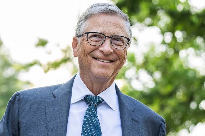 controller8891's tweet image. JUST IN: Bill Gates will be visiting Nigeria 🇳🇬 tomorrow to discuss solutions to wide range of development challenges