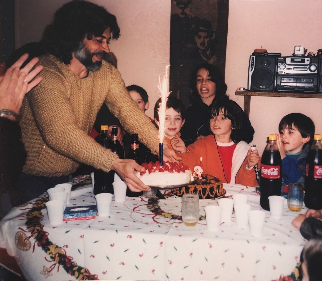 LucianoArchive's tweet photo. ¡Hoy estamos de cumpleaños! Desde aqui le deseamos muchísimas felicidades a nuestro querido y admirado Luciano 🥳🥳🥳 https://t.co/C5PP5heYeE