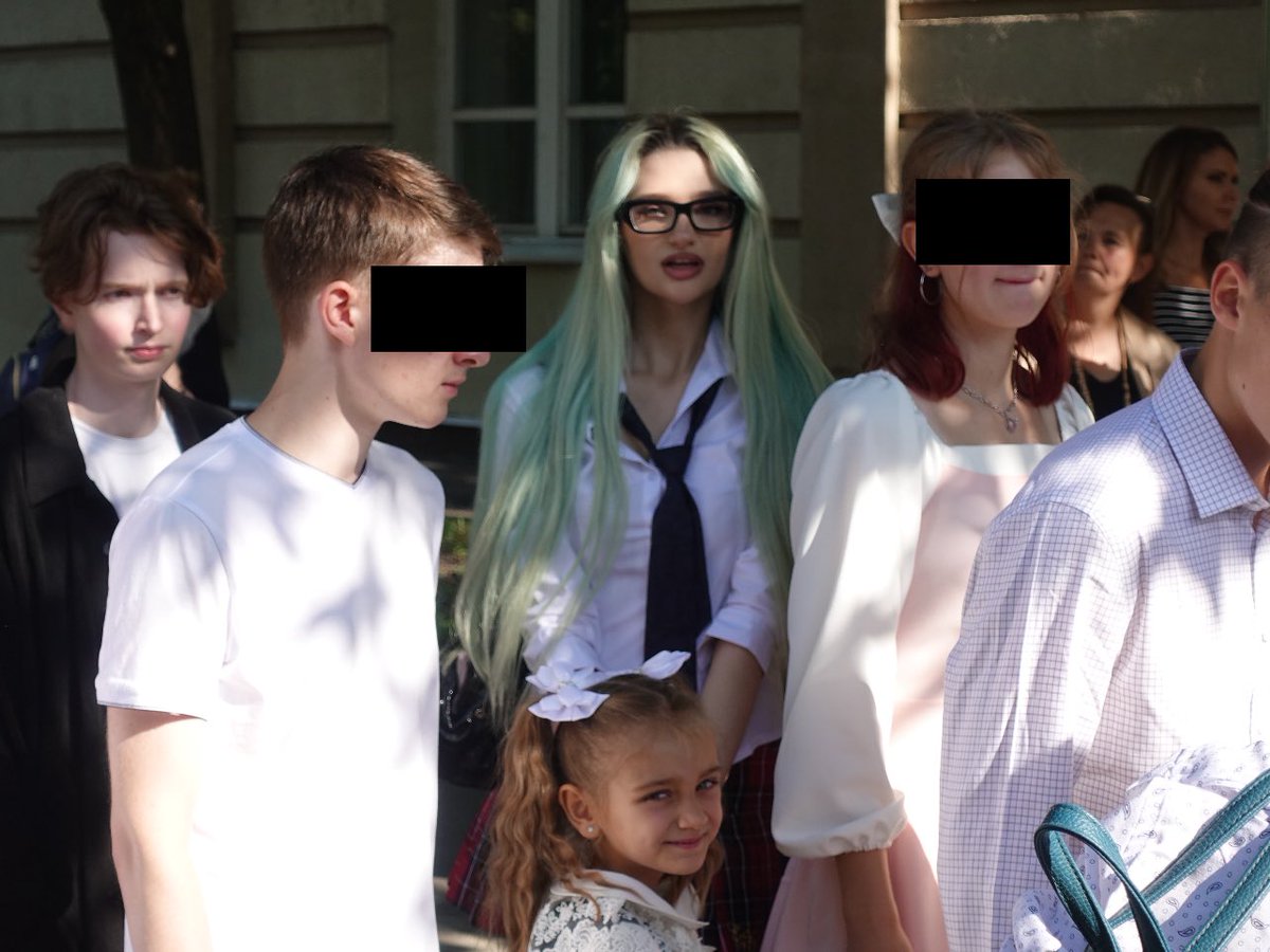 anokhinalol's tweet photo. i’m back to school uwu https://t.co/5itspAP8x5