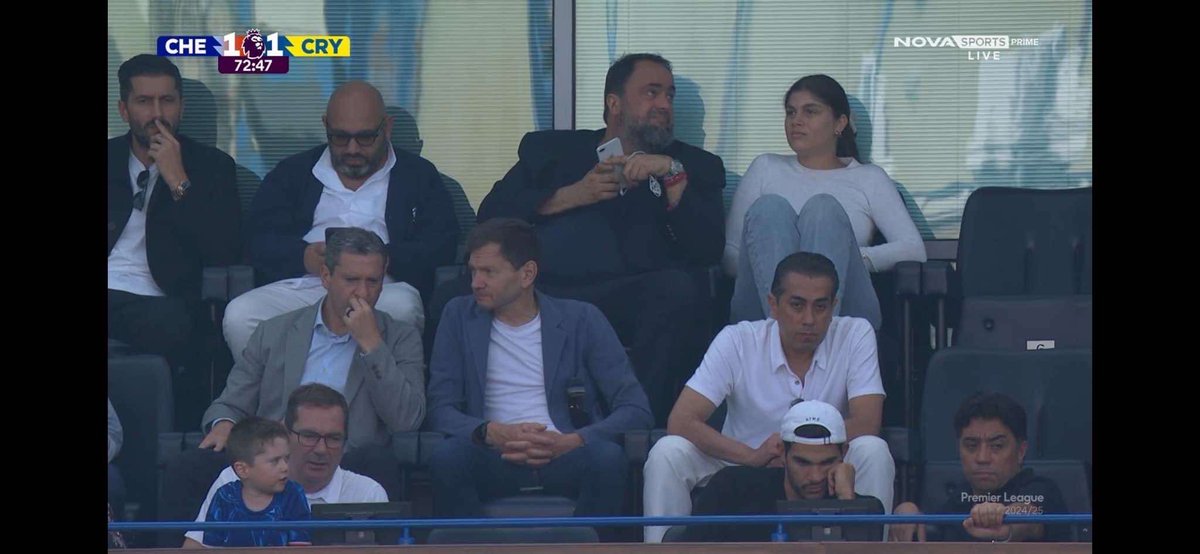 Ο ένας τον έκλεισε τον παίχτη του, ο άλλος σιγή ιχθύος! Μόνο κάτι μισόλογα από τους ρεπόρτερ της ΑΕΚ! Μας έχουν πεθάνει στα δύσκολα και τα δύσκολα.
#aekfc #fofana