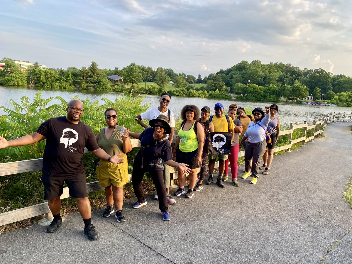 OutdoorAfro's tweet photo. Join us in congratulating DMV volunteer leader Michael Cheek, who is Outdoor Afro's 2024 "Leader of the Year." We're excited to present him with this honor at our 10th annual Glamp Out held Oct. 25 at the Claremont Hotel. Details: https://t.co/IHyI4Y99LO #OutdoorAfro #GlampOut https://t.co/z8f8eW0Jgz