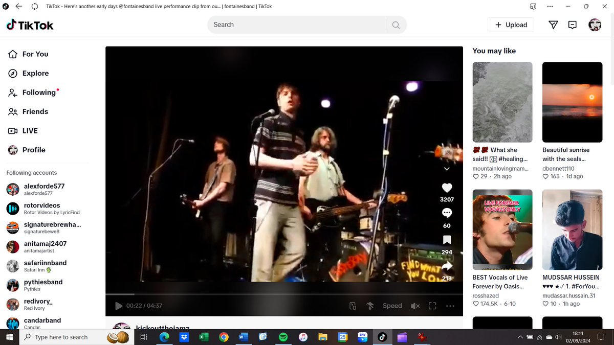 KikOutTheJams's tweet photo. That's right Jammers - you're looking at the new King of #TikTok! 3,207 likes, 60 comments, 295 saves and 213 reposts for my evergreen @fontainesdublin live clip at the #altescape 2018. Scoff all you like, but usually when I post on there the reaction is serene indifference ๐คฃ https://t.co/dUXOJtd6iv