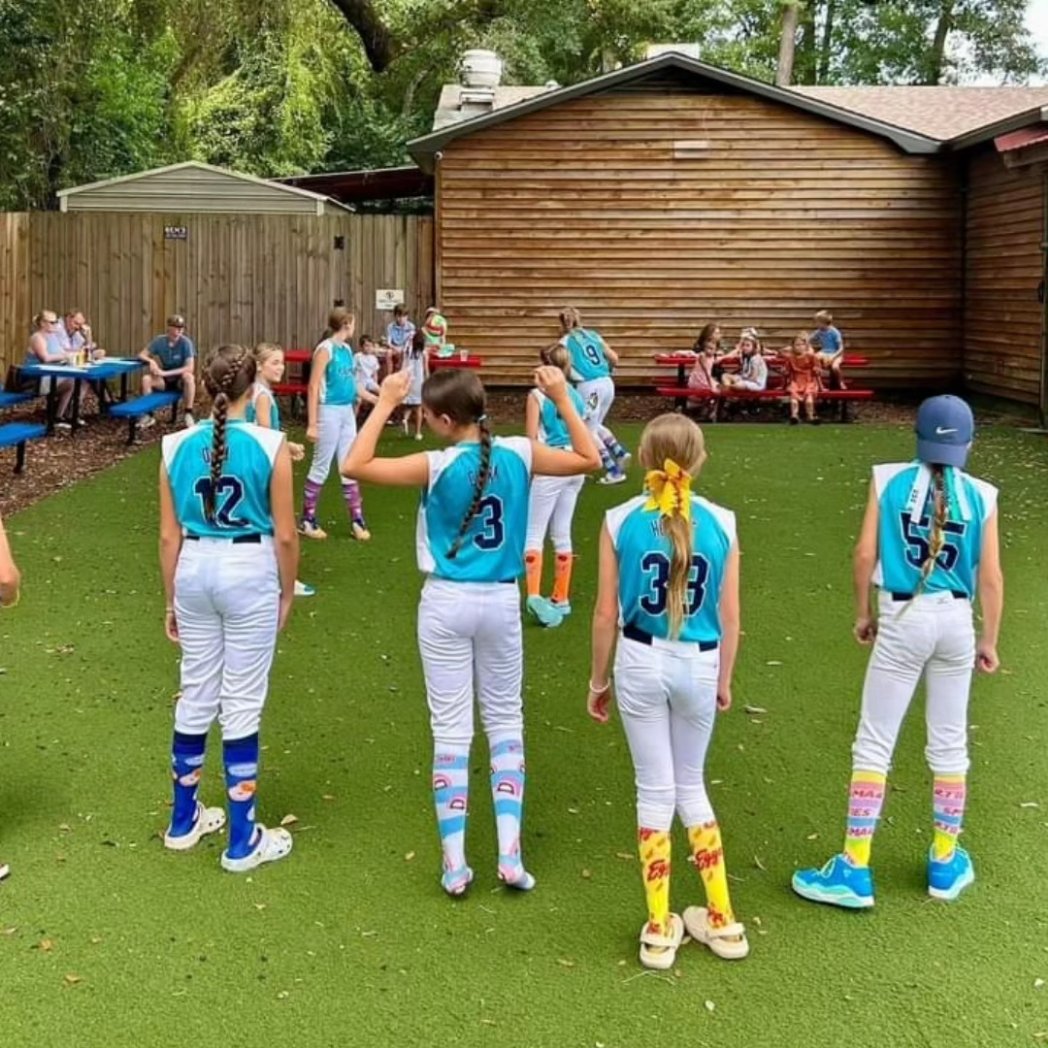 TOODLEBOYS's tweet image. 🥎🔥🅿️💪💯❤️ #TEAMSWAG + #TOODLEBOY = 🔥🔥🔥🔥🔥 JUST KNOW 🥎💪💯🔥🅿️💪🔥 WHEN THEY ROC 🪨🪨 THE TB JUST MEET THEM IN THE WINNERS CIRCLE 🪨🔥