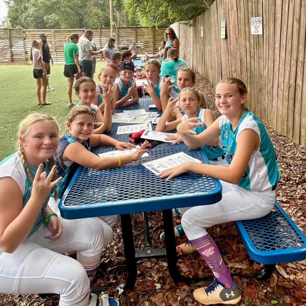 TOODLEBOYS's tweet image. 🥎🔥🅿️💪💯❤️ #TEAMSWAG + #TOODLEBOY = 🔥🔥🔥🔥🔥 JUST KNOW 🥎💪💯🔥🅿️💪🔥 WHEN THEY ROC 🪨🪨 THE TB JUST MEET THEM IN THE WINNERS CIRCLE 🪨🔥