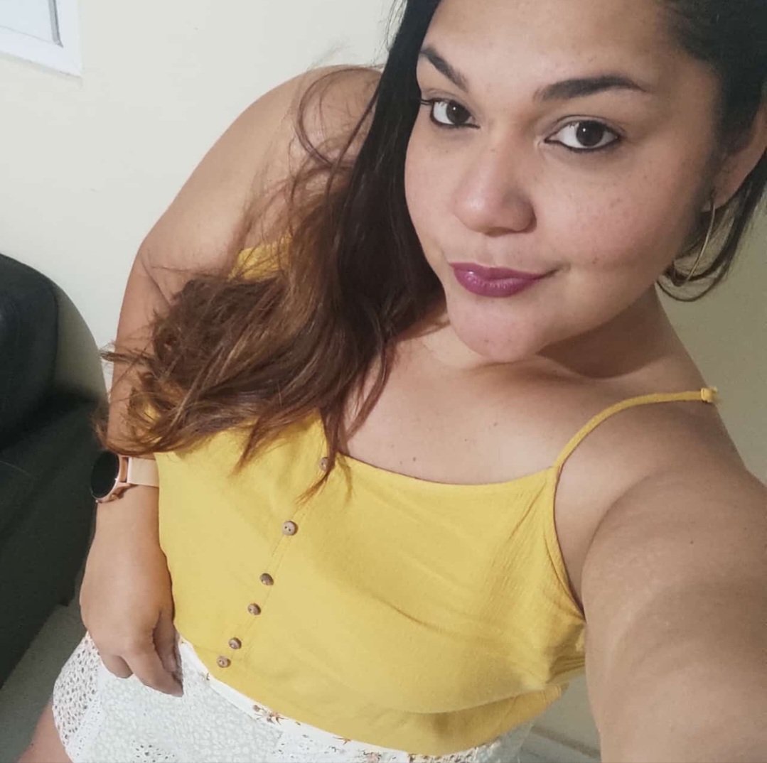 Lo bueno que me dejó el fictici@ jajaja fue conocer mas a <a href="/anacarolinag02/">Ana Caro🌸</a> Feliz cumpleaños a una mujer increíble! Que todos tus deseos se cumplan, un beso gigante mi bella Anita ✨️🥳💕