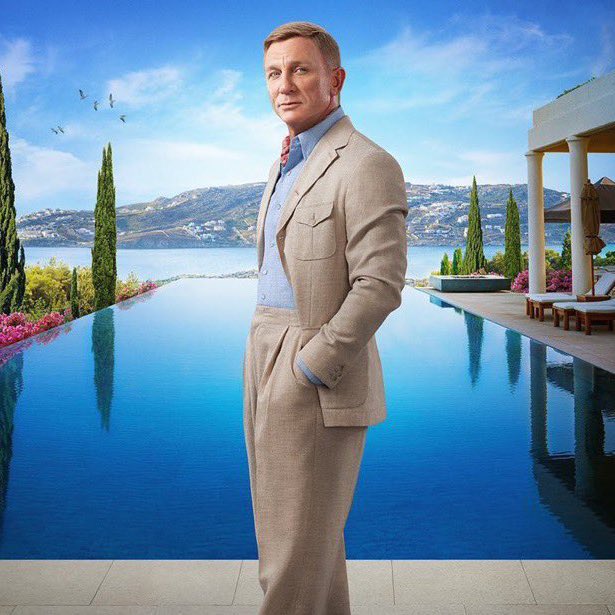 screentime's tweet image. ‘KNIVES OUT 3’ reportedly has a budget of $210M 

More than 5x the original Knives out which was $40M 

(via: @TheInSneider)