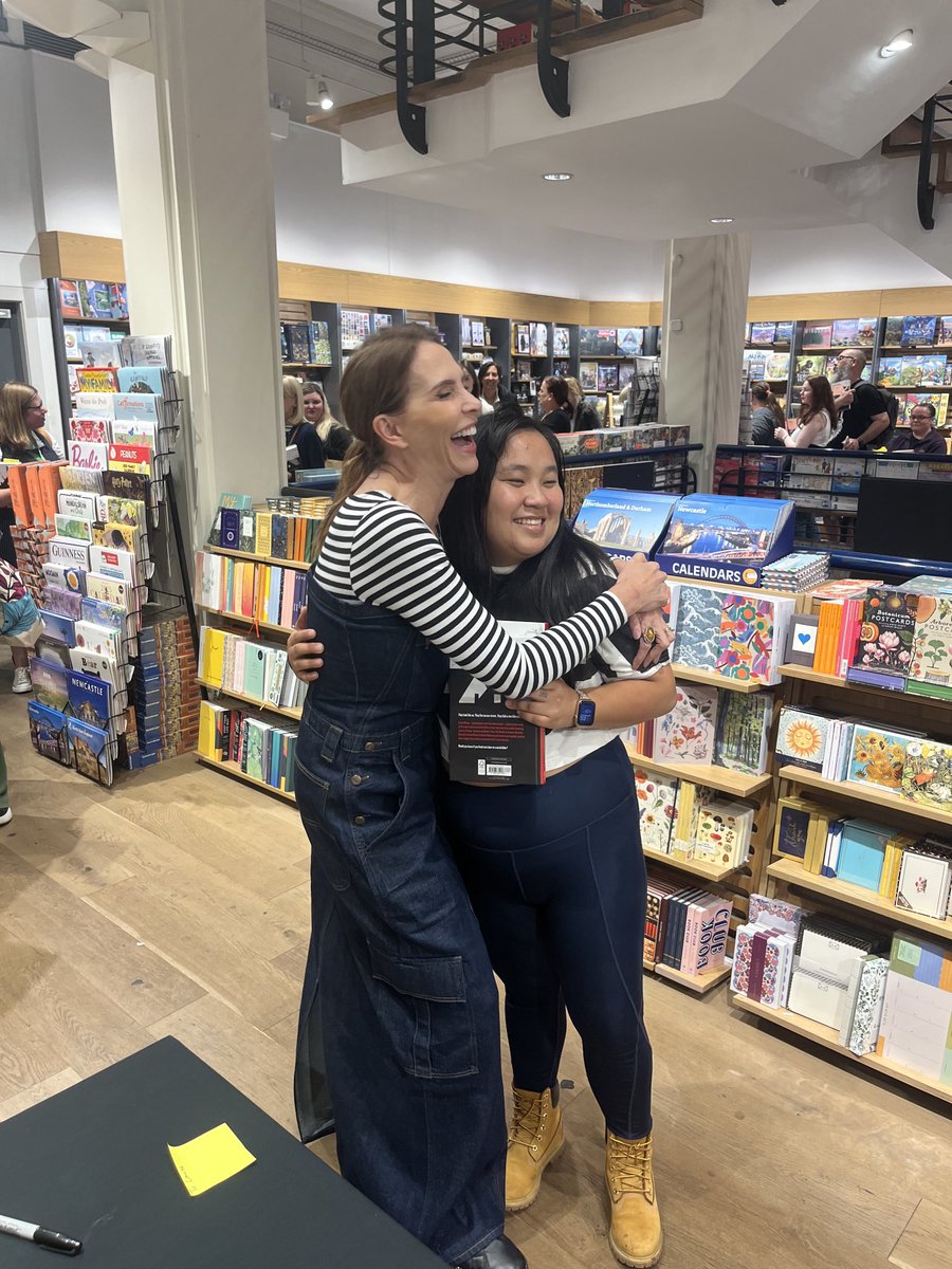 emmakennytv's tweet photo. When one of your acting icons turns up to your book signing with his gorgeous daughter. Ewan McGregor has made this day ICONIC!!! ⁦@Waterstones⁩ https://t.co/ECtrFjQMUm