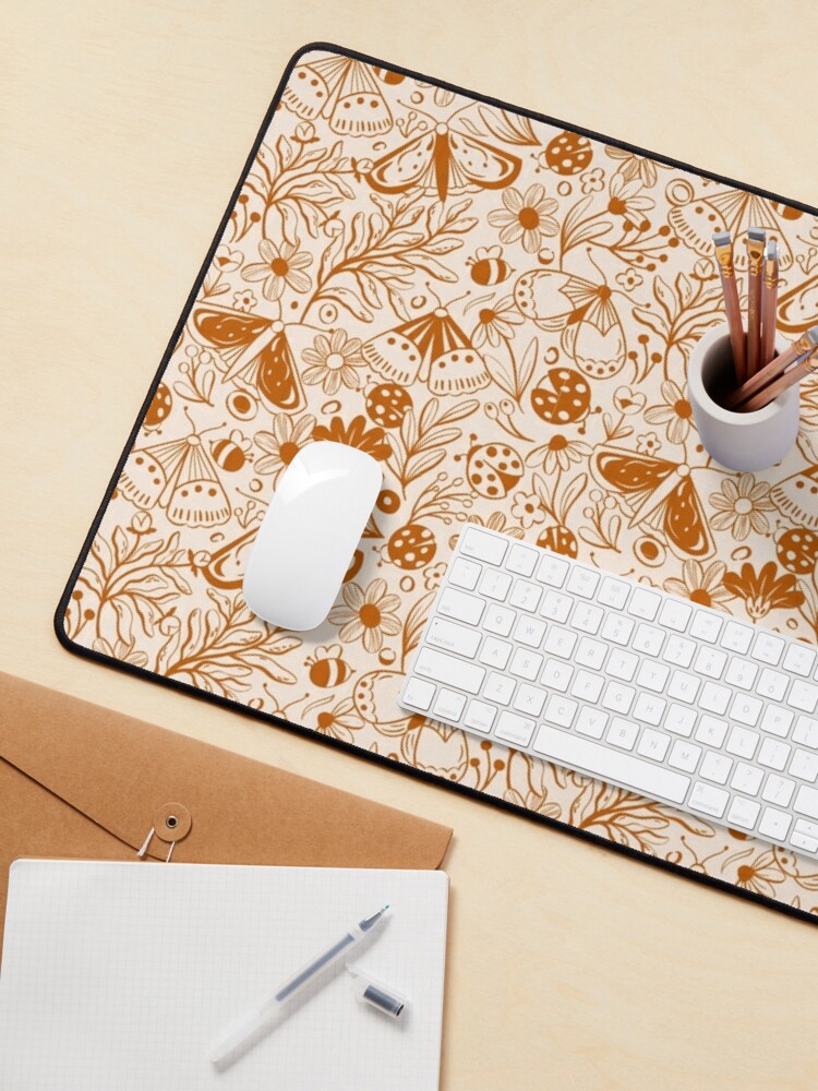 catmomlife91's tweet image. 🦋✨ Elevate your workspace with our desk mat featuring an enchanting orange moth pattern! Add a touch of mystical beauty and spiritual symbolism to your desk. 🌟 #DeskMatDesign #OrangeMoth #MysticalArt #SpiritualSymbolism #CreativeDeskhttps://rdbl.co/47rP6ut