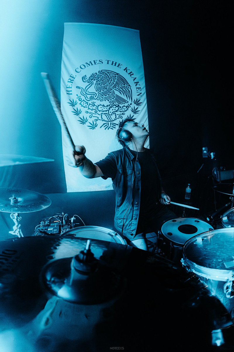 Llegó el día amigos! 🔥⛪🔥
Hoy tenemos el orgullo de presentar como nuevo integrante de nuestro proyecto, a alguien que ha hecho mucho por la escena nacional. También conocido por ser la máquina asesina de Here Comes The Kraken, le damos la bienvenida a Deivis González!