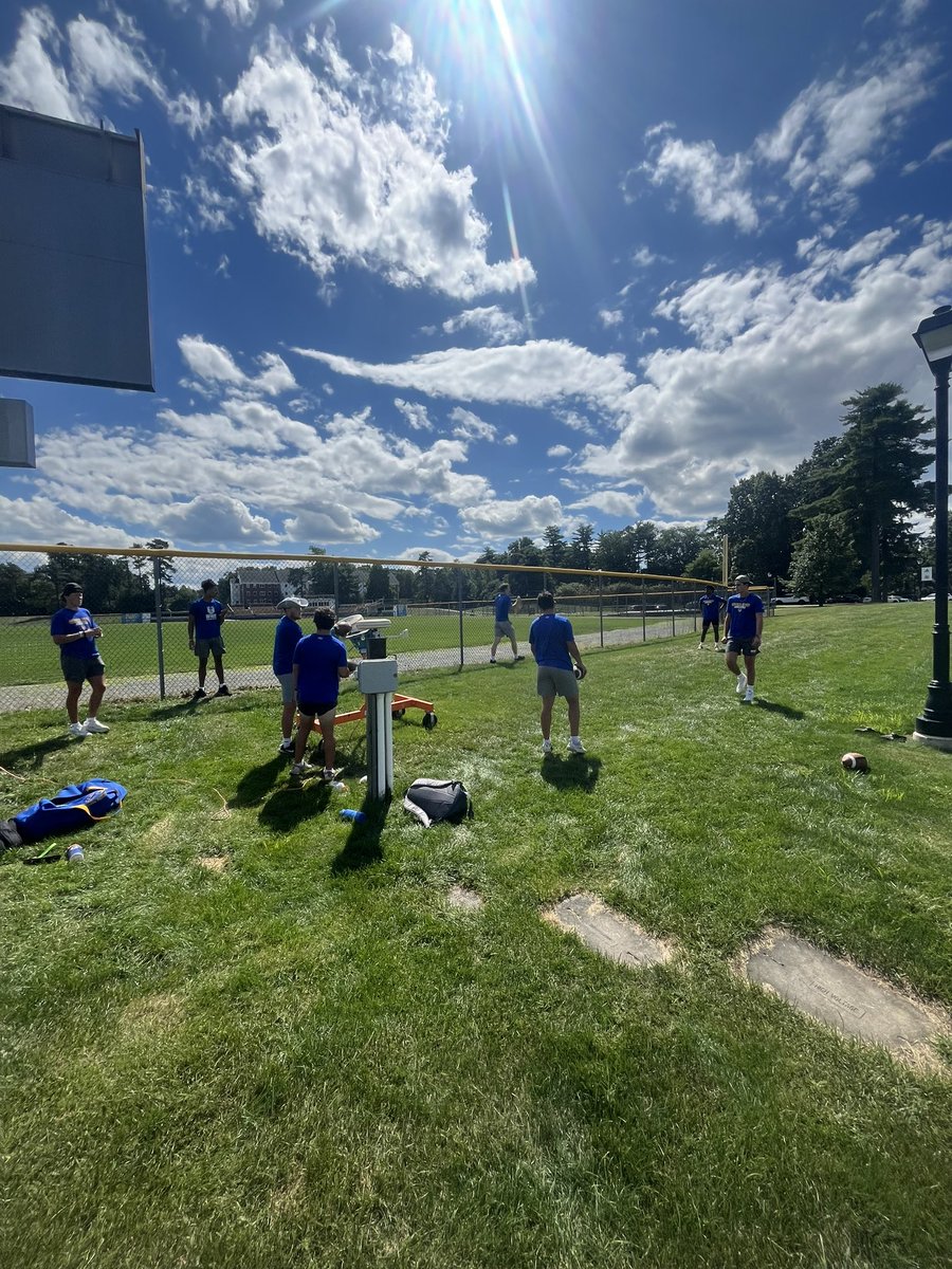 Keeganwalker88's tweet photo. Even on our off days TE/WR putting in some work!! #alwayson @WNEFB https://t.co/yZXZcseJa1