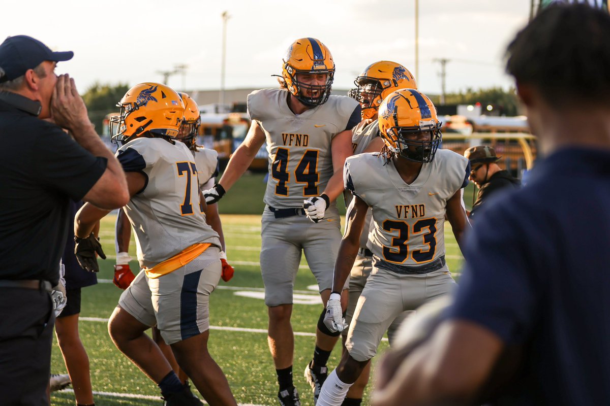 Lamar Vikings Football tweet media