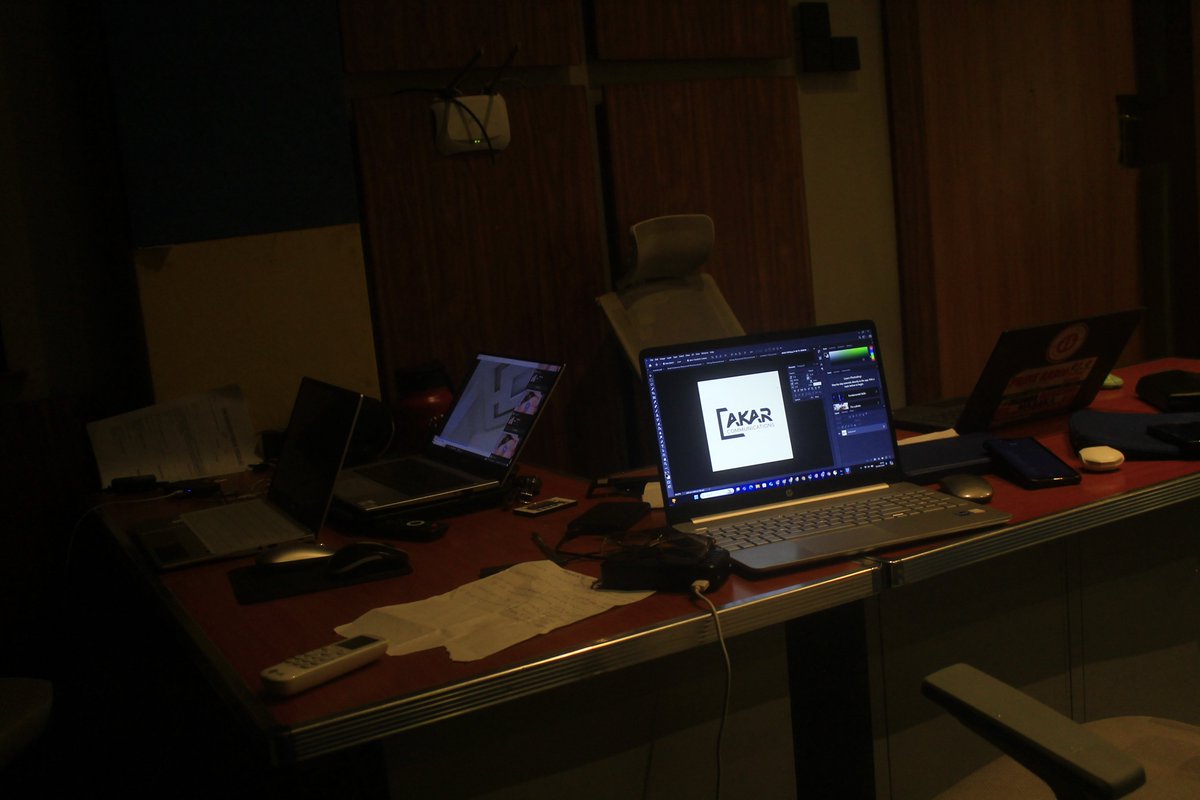 AkarComms's tweet photo. What do Content Creators do in the Night? https://t.co/pTLcWa5pdc