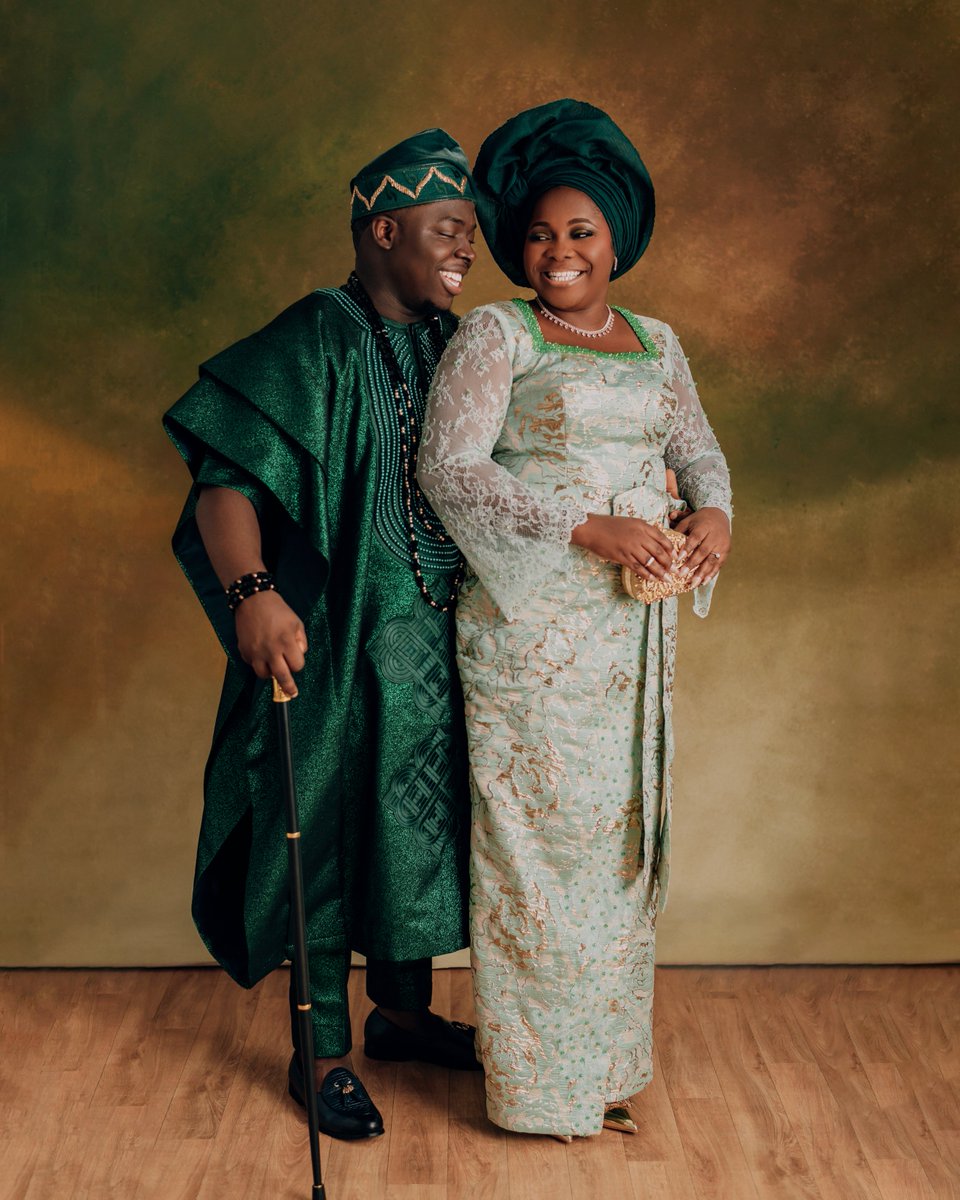 thefiyinadeniyi's tweet photo. Our Journey To Forever Begins In A Few Weeks 💚
#FindingFavour #ForeverandAlways
-
📷: @bankophotography https://t.co/azGlAJk3ai