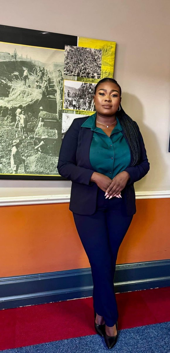 Can you please assist us in locating Ms Moipone Mhlongo MPL at GPL and ANC Ekurhuleni regional deputy coordinator has just been kidnapped with this car around 7PM in Etwatwa Barcelona. Please Be on the Lookout and help us find her.