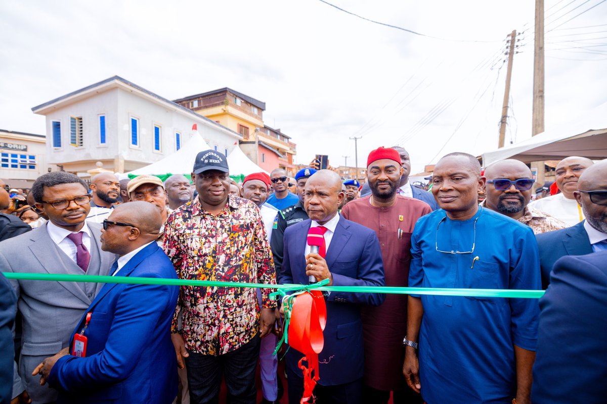 PNMbah's tweet photo. It was a pleasure to visit our living legend, Mike Ejeagha, and to commission four newly constructed and reconstructed roads in Abakpa Nike. In recognition of Mike Ejeagha’s immense contributions to the cultural heritage of Enugu State, we have renamed Obinagu Road, leading to his residence and reconstructed earlier in the year, to Mike Ejeagha Road.

Enugu is a state rich in history, talent, and culture. It is our duty to honour and celebrate those who have shaped our identity.  Today, our government extends full support to Mike Ejeagha, taking responsibility for his upkeep as part of our commitment to preserving the legacies of our indigenous legends.

To the residents of Abakpa and Enugu State, we assure you that this is just the beginning. We have recently awarded contracts for the construction of 141 roads and 20 rural roads, and Abakpa is certainly included.

Very soon, we will commence the dualisation of Penocks Junction on the Enugu-Onitsha Road, extending all the way to Opi-Nsukka. The contract has been awarded, and work will commence shortly. Our commitment to transforming Enugu State is unwavering, with many more roads and projects underway to enhance the lives of our people.

Tomorrow Is Here!