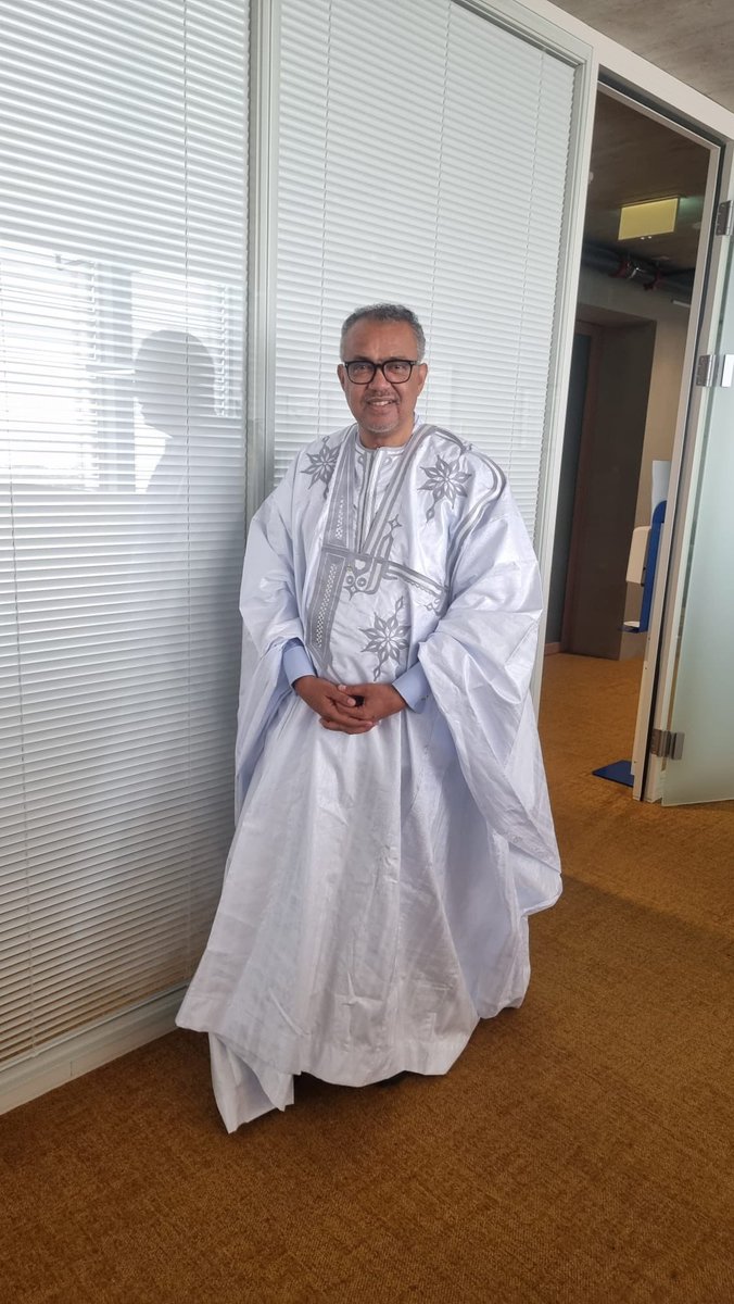 Celebrating #Mauritania. Thank you, President <a href="/CheikhGhazouani/">Mohamed Cheikh El Ghazouani محمد ولدالشيخ الغزواني</a>, for your support to <a href="/WHO/">World Health Organization (WHO)</a>. Also, thank you, Minister Abdellahi Weddih, for the productive discussion we had in Brazzaville and for the traditional cloth.