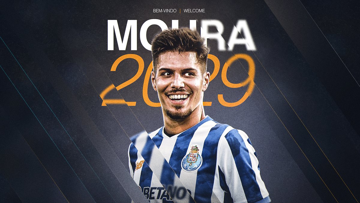 FCPorto's tweet photo. Até 2029 💙✍ Francisco Moura é Dragão 🐉

#InvictosDeCoração https://t.co/tOe7RISNOw