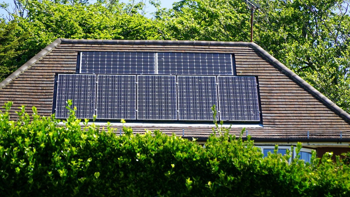 INTERESTED IN SOLAR?
Solar is an excellent way to generate your own renewable power and realize savings on your electricity bill.   buff.ly/3GgFAhi