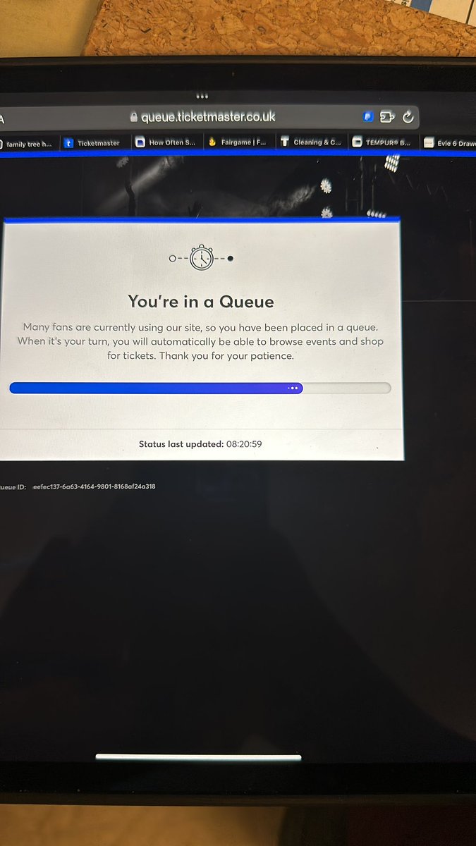 brettwillis's tweet photo. @TicketmasterUK From logging on at 8am and being in a queue, then waiting 7 hours to finally get through and be charged more than 200% what I was expecting, but then the check out goes blank and end up with nothing. I just wanted to take my son to see @oasis live together 😔 Poor https://t.co/CZB6L1JTwG