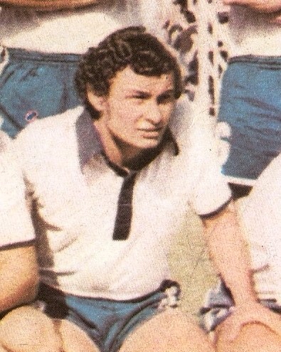 En las últimas horas falleció Edgardo Luis Paruzzo, futbolista de <a href="/qacoficial/">Quilmes A.C.</a> en 1976-79 (campeón del Metropolitano 1978). Otro de los héroes del 78 que se nos va. Un saludo afectuoso a su familia y seres queridos. QEPD