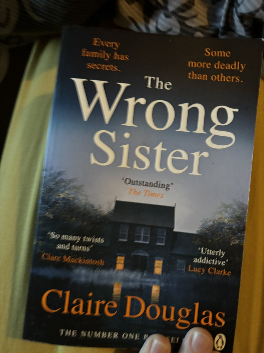 defective_model's tweet photo. @PenguinUKBooks hey penguin books I’m currently reading the wrong sister and my book as a hole in it. Like a printing issue as the part that should be there is made into the spine! Can you guys help! Even if it’s to tell me the missing words! https://t.co/XoIDuwGTRq