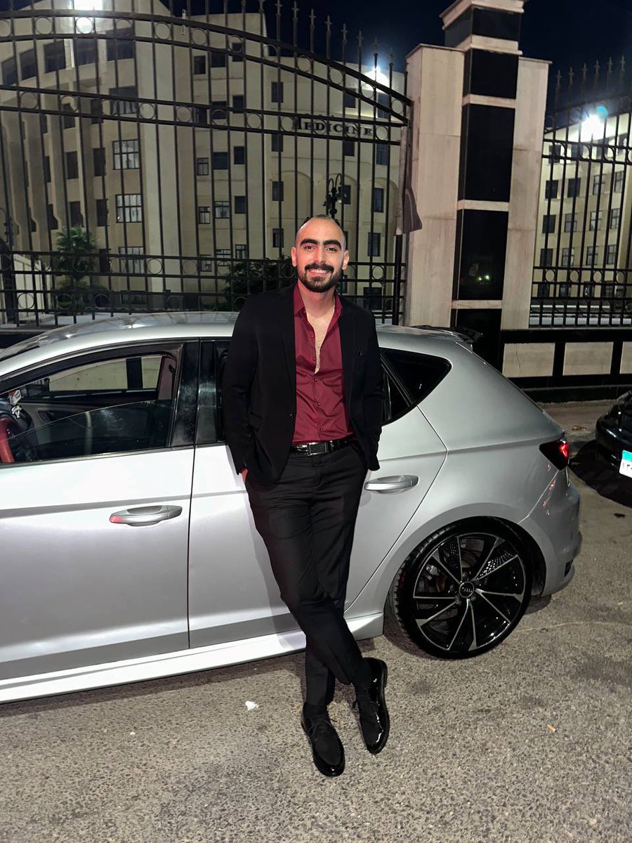 AhmedHasBala's tweet photo. #NewProfilePic ✨ https://t.co/rdlaqQxoR3