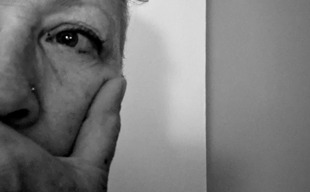 There is the hidden presence of others in us, even those we have known briefly. We contain them for the rest of our lives, at every border we cross.
Michael Ondaatje

#mood