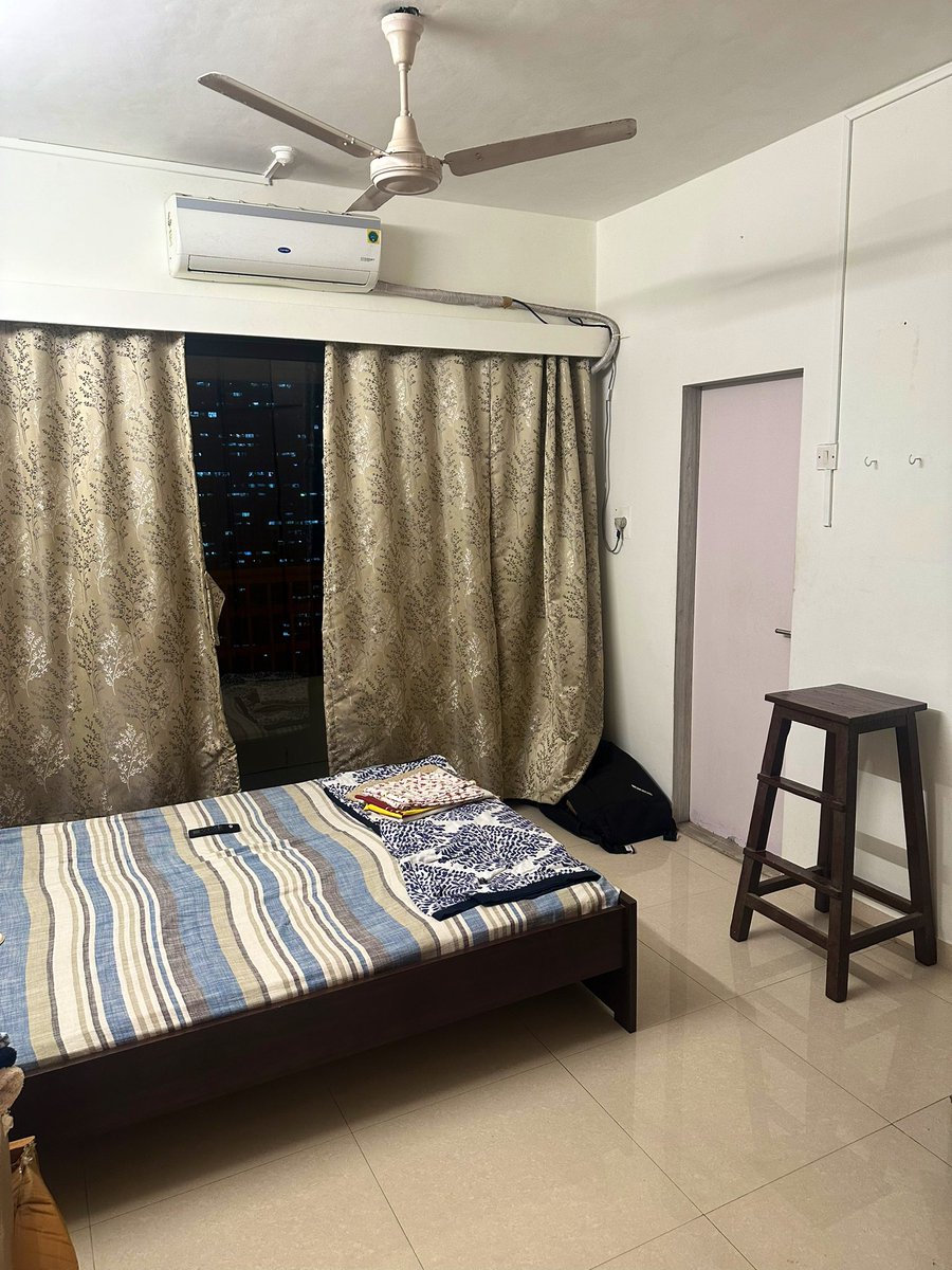 akshatpraneet's tweet image. Hello 👋🏼 

I’m looking for a flatmate for a wonderful 2BHK with a view 🏡

The house is fully furnished and with a massive balcony. The room also has an attached washroom. 

15 mins away from Lower Parel / Worli. 

Rent - 96k

DM for more details!