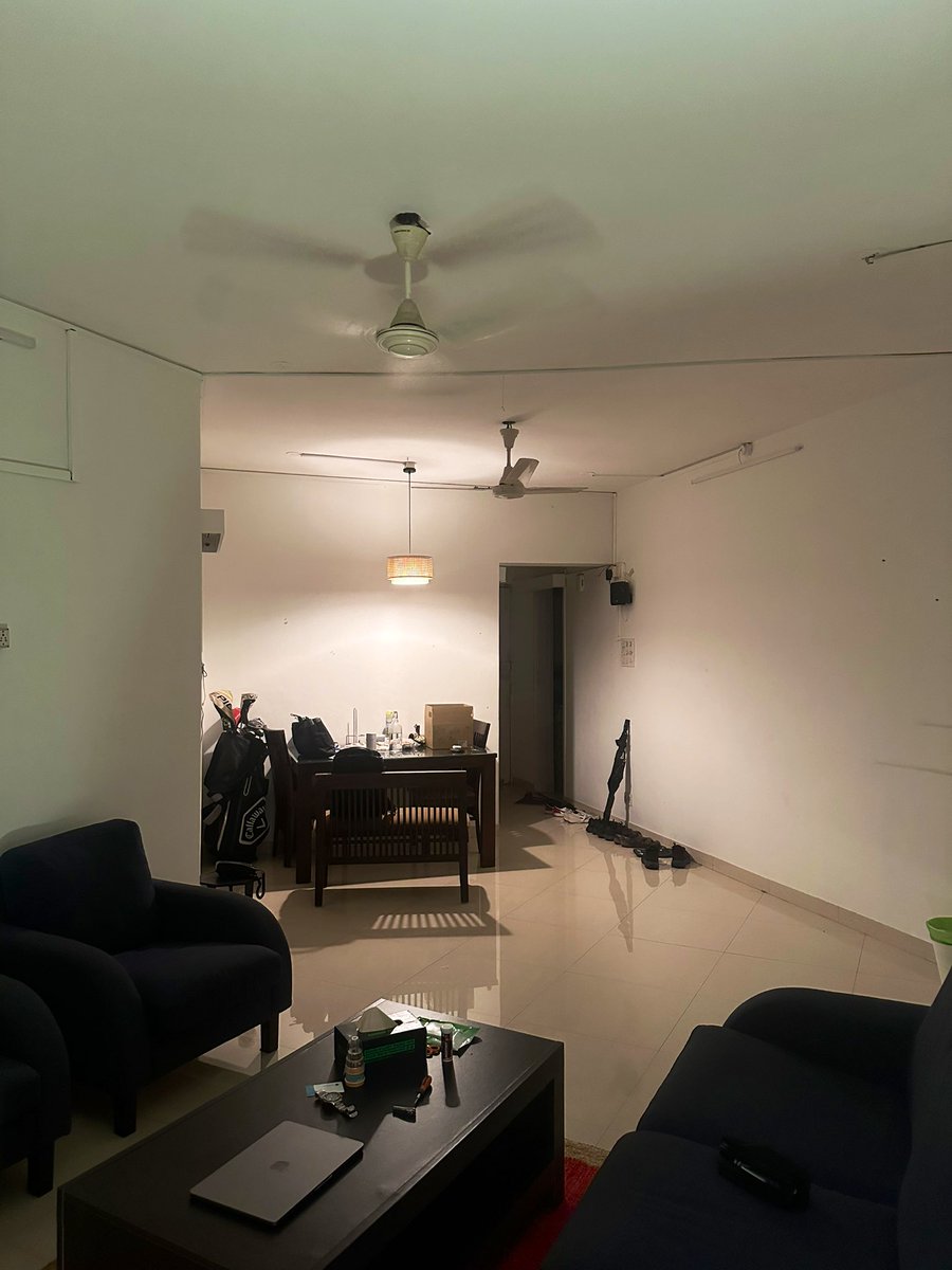 akshatpraneet's tweet image. Hello 👋🏼 

I’m looking for a flatmate for a wonderful 2BHK with a view 🏡

The house is fully furnished and with a massive balcony. The room also has an attached washroom. 

15 mins away from Lower Parel / Worli. 

Rent - 96k

DM for more details!