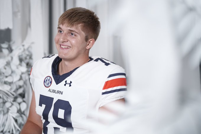 Six Star Football | PLUS+ (@sixstarfootball) on Twitter photo OKLAHOMA PROSPECT SPOTLIGHT | Ranking top ‘25 OL prospects primed for big seasons (2025)
⭐️Six Star Football takes a look at several of Oklahoma top OL prospects💯
✍️STORY ▶️ 🔗 sixstarfootball.com/article/oklaho…
<a href="/ryker_haff/">Ryker Haff</a> <a href="/antonikaogumoro/">Antoni Kade Aguon Ogumoro</a> <a href="/BroderickShull/">Broderick Shull</a> <a href="/Blake_Cherry06/">Blake Cherry</a> <a href="/Antai2Javion/">Javion Antai</a> OKLAHOMA PROSPECT SPOTLIGHT | Ranking top ‘25 OL prospects primed for big seasons (2025)
⭐️Six Star Football takes a look at several of Oklahoma top OL prospects💯
✍️STORY ▶️ 🔗 sixstarfootball.com/article/oklaho…
<a href="/ryker_haff/">Ryker Haff</a> <a href="/antonikaogumoro/">Antoni Kade Aguon Ogumoro</a> <a href="/BroderickShull/">Broderick Shull</a> <a href="/Blake_Cherry06/">Blake Cherry</a> <a href="/Antai2Javion/">Javion Antai</a>