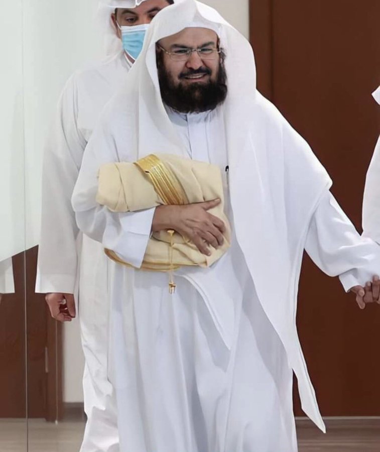 عندما تكون صهيونياً 
ولكن بهيئة عالم دين 
وتكذب على رسول الله 
وتكذب على الأمة الاسلامية