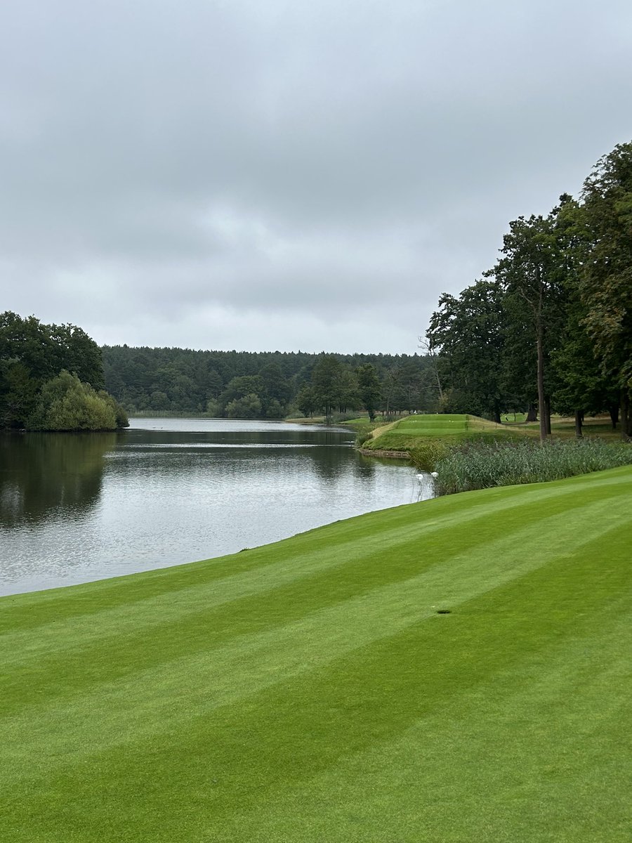 Fantastic day <a href="/bearwoodlakes/">BEARWOODLAKES</a> for the <a href="/WilsonGolf/">Wilson Golf</a> Invitational, excited for next years product launch, 2025 looks to be a great year <a href="/TivertonGC/">Tiverton Golf Club</a>