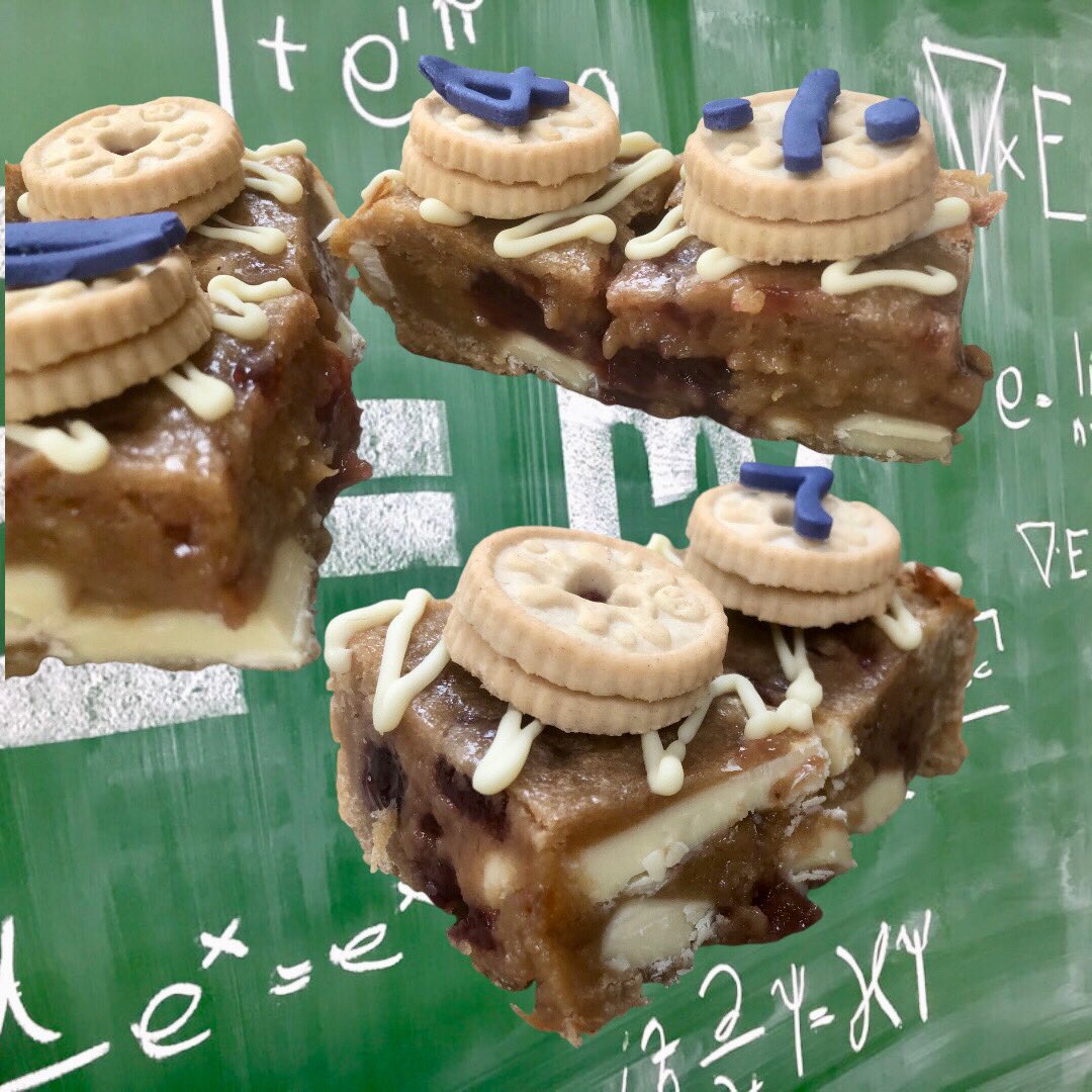 alwaystimefora's tweet image. A fab customer ordered an extra special selection box to share with her team at school today, to celebrate their exam results success and to welcome them all back to a new academic year😊➕🟰➗➖ #brownies #blondies #selectionbox #celebrate #examsuccess #teamwork #treats #success