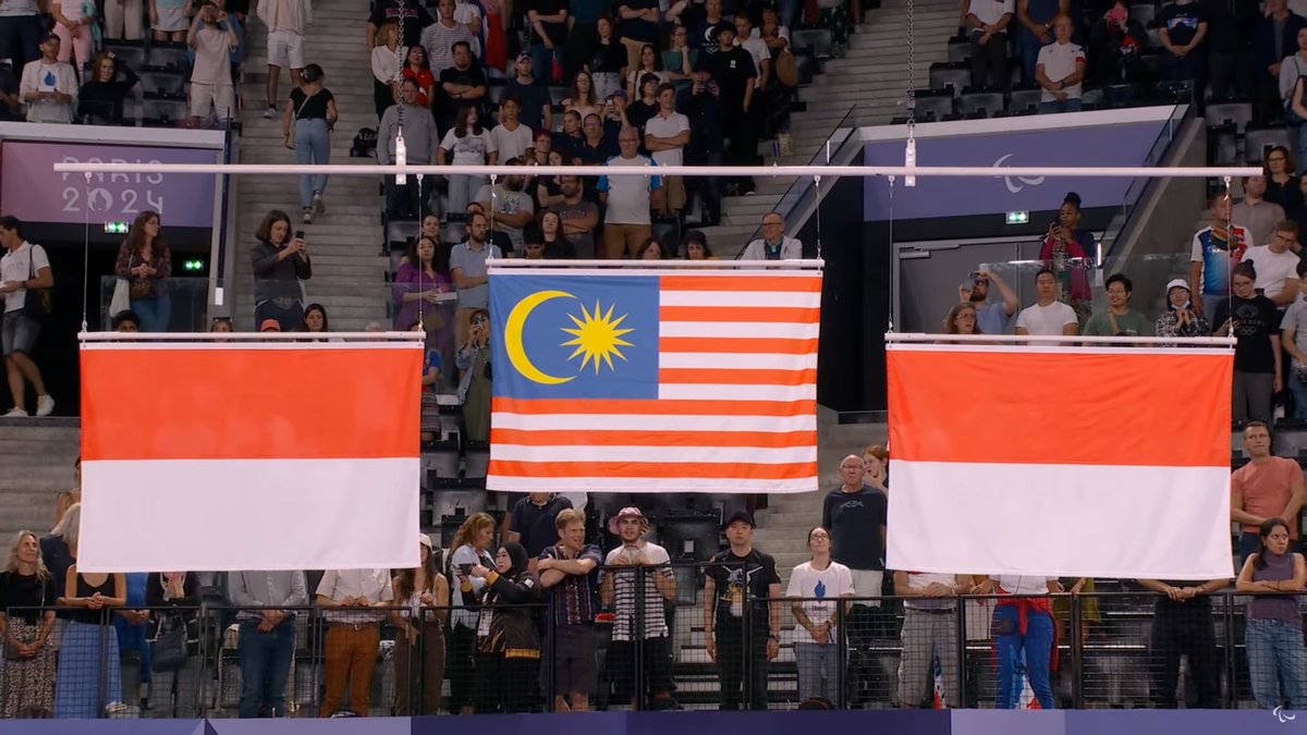 craigansibin's tweet photo. Paris 2024 Paralympic Games 
📍 Paris, France 🇫🇷
🗓️ 29 August - 02 September 2024
🏸 #ParaBadminton 
🏟️ Victory Ceremony

Men's Singles SU5
🥇🇲🇾 Cheah Liek Hou
🥈🇮🇩 Suryo Nugroho
🥉🇮🇩 Dheva Anrimusthi

Tahniah @hou_liek!! 

Check out Cheah Liek Hou's career achievements here: https://t.co/fgheY4eCC5

#BadmintonMalaysia #Paris2024 #Paralympics #SukanParalimpik #KitaSemuaTeamMAS