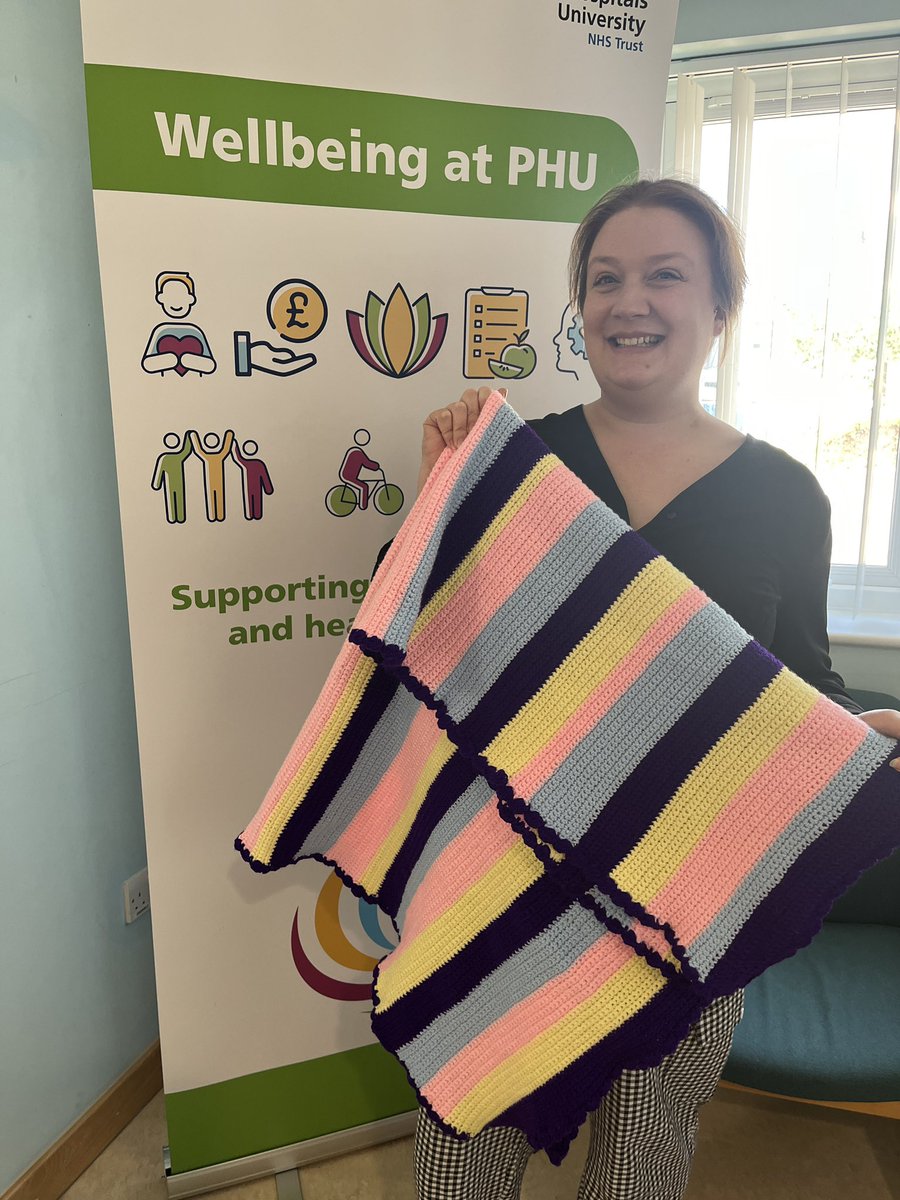 Family Liaison Team (@flo_phu) on Twitter photo Thanks so much Roma for this cosy blanket knitted with care for a patient’s benefit🤗 her daughter, Stacey, from our occ. health team got in touch& said mum wanted to help with a knitted donation- really appreciated 👌😍#workingtogether <a href="/PatientExpPHU/">Patient Experience Team PHU</a> <a href="/PHU_Wellbeing/">PHU Wellbeing Service</a> #proudtobePHU Thanks so much Roma for this cosy blanket knitted with care for a patient’s benefit🤗 her daughter, Stacey, from our occ. health team got in touch& said mum wanted to help with a knitted donation- really appreciated 👌😍#workingtogether <a href="/PatientExpPHU/">Patient Experience Team PHU</a> <a href="/PHU_Wellbeing/">PHU Wellbeing Service</a> #proudtobePHU